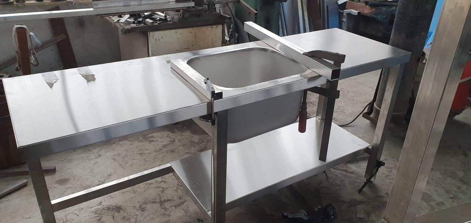 Маси Рафтове Стилажи Шкафове